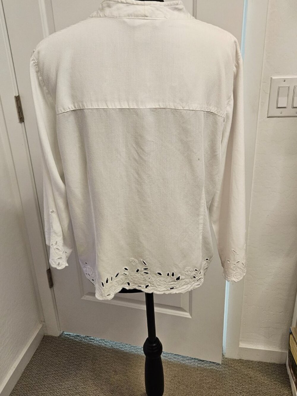 Nomadic Traders White Women eyelet embroidery cotton blouse size L - Picture 4 of 10